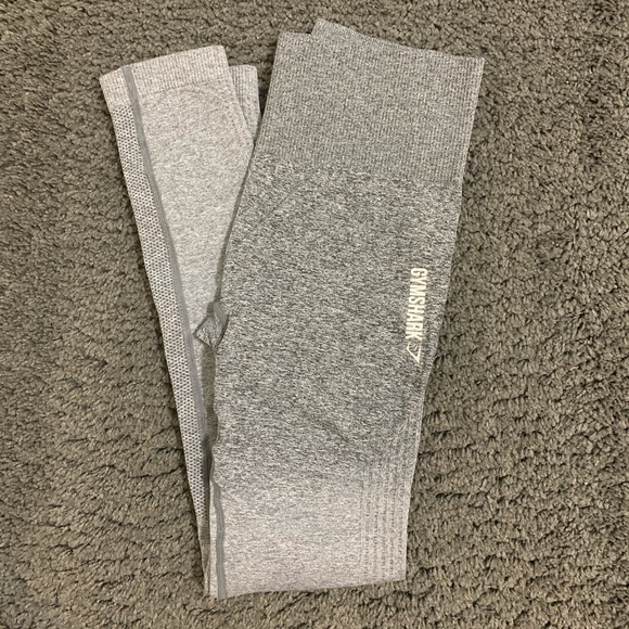 Ombré Seamless Legging | Gymshark | Grey | White - Picture 3 of 10